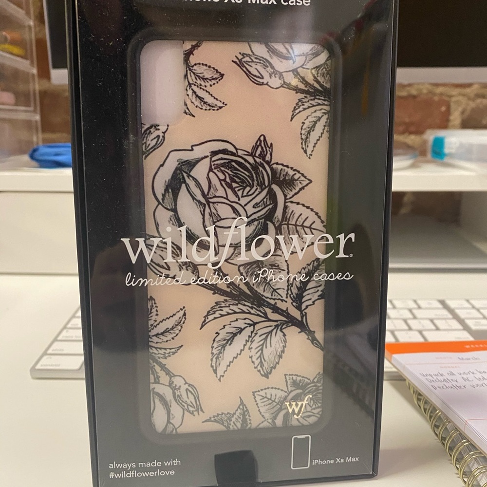 Wildflower Case (floral) for the iPhone XS Max